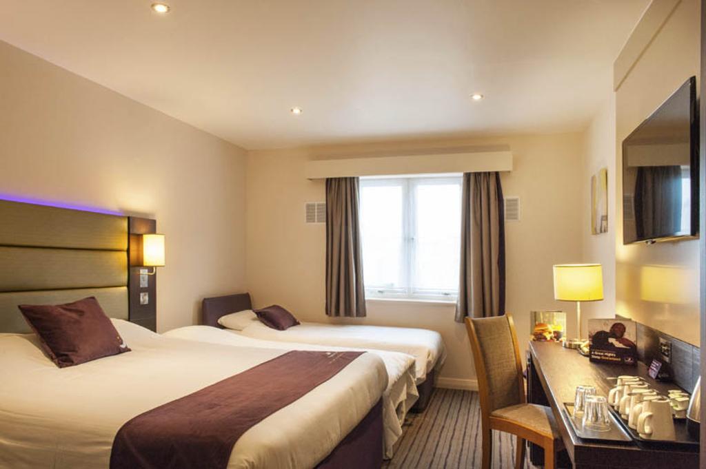 Premier Inn London Edgware Barnet Oda fotoğraf